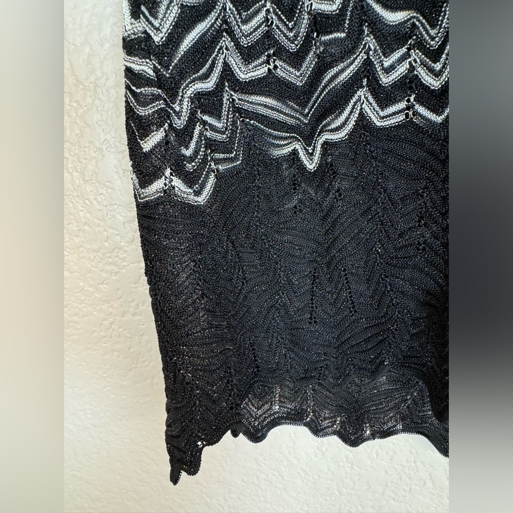 Vintage 2000’s Missoni V Neck Sleeveless Blouse size 44 US 8 Medium Black White - Picture 8 of 10